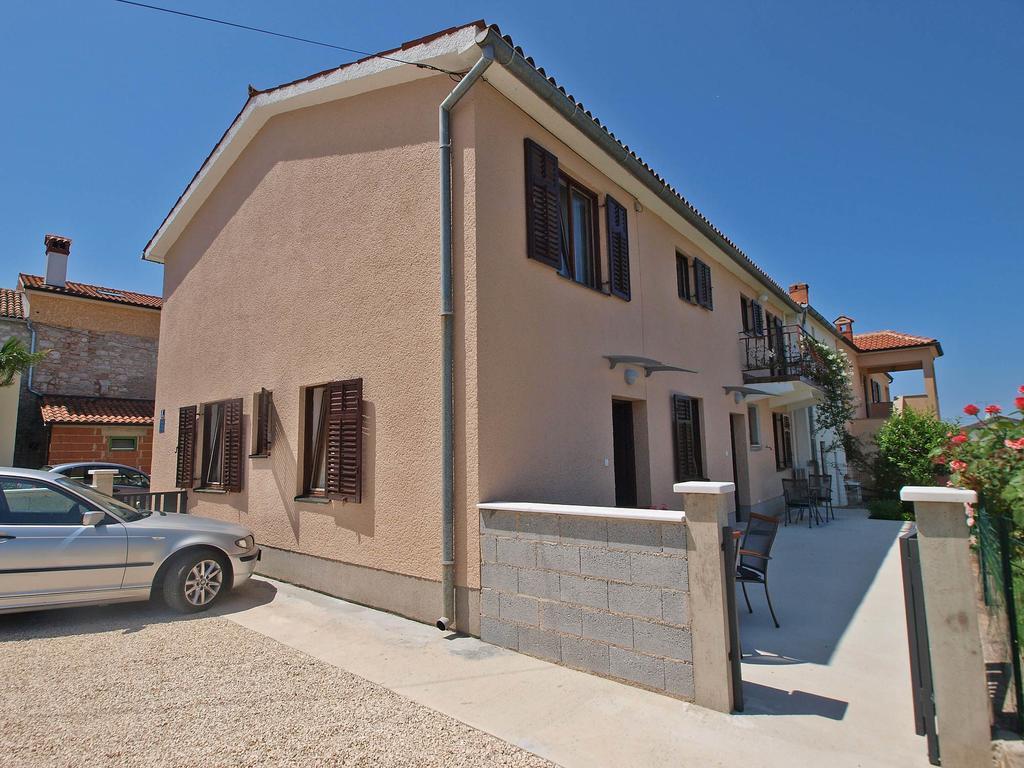 Apartments Dvigradska 1103 Porec Luaran gambar